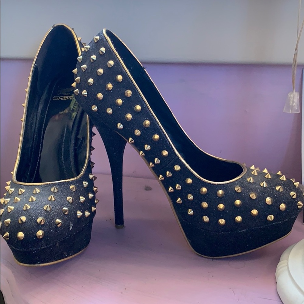 6 inch heel with gold spikes